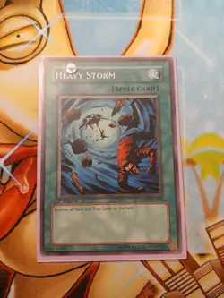 Heavy Storm SD09-EN025 Structure Deck: Dinosaur's Rage 1st Edition - Image 1