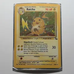 Wizards of the Coast Raichu Holo Rare 90 HP Base Set Pokemon Card 14/62 1999 - Image 1