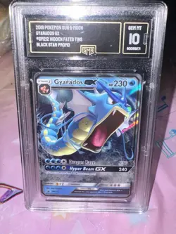 2019 Pokemon Hidden Fates Gyarados GX #SM212 Black Star Promo GMA Gem Mint 10 - Image 1