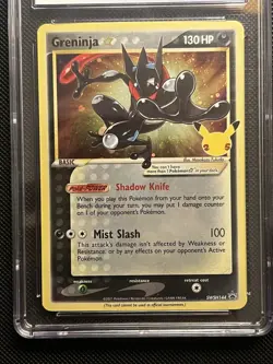 CGC 8.5 GRENINJA GOLD STAR SWSH144 CELEBRATIONS BLACK STAR PROMO ETB POKEMON - Image 4