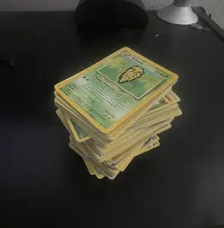 Random Bulk Pokemon Cards - Image 1