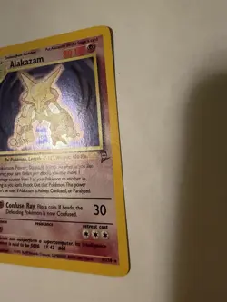 Pokemon TCG Alakazam 2nd Edition Holo 1/130 - Image 3