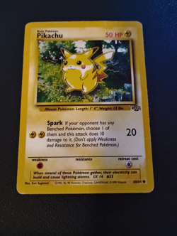 1999 PIKACHU Jungle 60/64 Pokemon WOTC Card Unlimited MP Common - Image 2