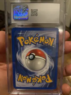CGC 8 Venomoth 1999 Jungle 13/64 Holo Pokemon Card GRADED - Image 4