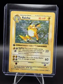 Raichu 1st Edition Base Set Holo Rare 14/102 80 HP 1999 English Pokemon Card - Image 1