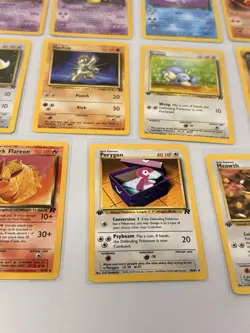Vintage 1999 Pokemon 11 Card Lot /82 Rocket Dark Vaporeon Hypno Eevee Meowth - Image 3