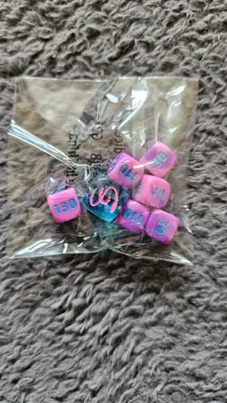 Pokemon - Fusion Strike ETB Dice Set (Sealed) - Image 1