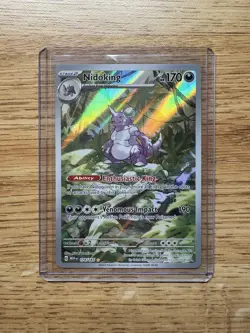 Pokemon TCG Nidoking 174/165 Scarlet & Violet 151 Illustration Rare Card Holo NM - Image 1