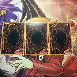 Yugioh! Playset 3x Verbannende Fallgrube Ultra Rare - MP24-DE224 1. Auflage - DE - Image 2