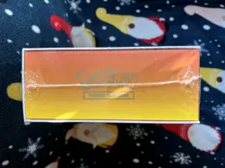 pokemon charizard ultra premium Collection Box. - Image 4
