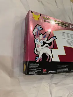 Pokemon TCG: 25th Anniversary Celebrations Dark Sylveon V Collection Box - Image 3