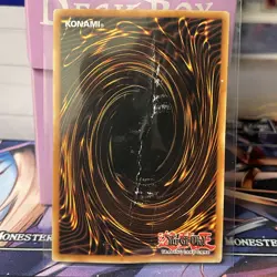 Yu-Gi-Oh! Cyber Dragon Infinity MAGO-EN033 Gold Rare 1st Edition moderate play - Image 2