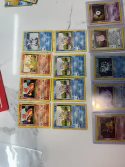 Pokemon TCG Base Set Lot Wizards Charizard Blastoise Holo and others. - Image 2