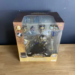McFarlane • World of Warcraft • Human Warrior Paladin (Common) 1:12 • NEW - Image 1