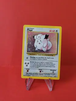 Pokemon Karte/card - Piepi Clefairy 5/102 - Base Set Holo - VG-Excellent - Image 1