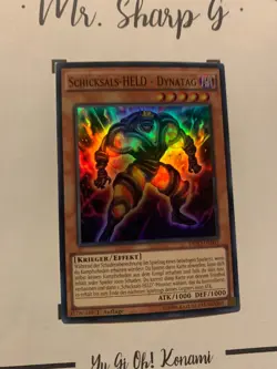 SCHICKSALS-HELD - DYNATAG - 1. AUFLAGE DESO-DE002 DE Yu-Gi-Oh! CARD SUPER RARE - Image 2