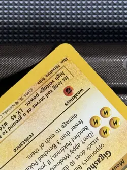 Wizards of the Coast Raichu Rare Unlimited 29/62 Fossil Pokemon Card 1999 - Image 4