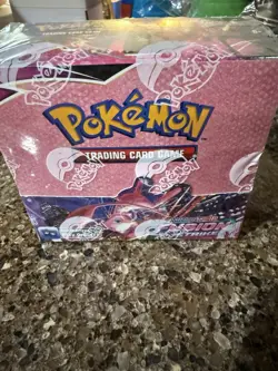 Pokemon TCG Sword & Shield Fusion Strike Booster Box 820650819162 - Image 1