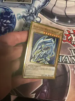 BLUE-EYES WHITE DRAGON 1ST EDITION GOLD RARE MAGO-EN001 YUGIOH VLP (CS) (2) - Image 5