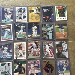 65 CARD GRIFFEY/BONDS LOT 🔥 INSERTS, BASE CARDS! INSANE VALUE! - Image 4