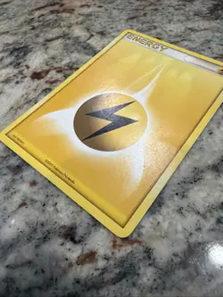 Pokemon TCG Electric Energy LX4-T8B-BH1 2005 Yellow Nintendo Pokemon Card - Image 2