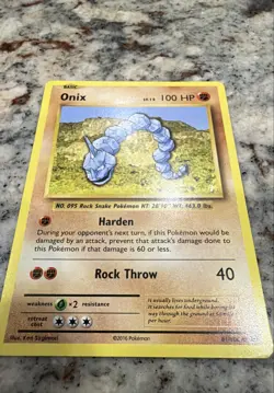 Onix 61/108 Evolutions Regular Nintendo Pokemon Card - Image 1