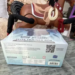 Pokemon Sword & Shield Silver Tempest Elite Trainer Box Alolan Vulpix - Image 3