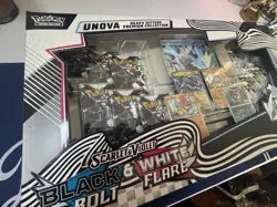 Pokemon TCG Unova Heavy Hitters Premium Collection Box Scarlet & Violet - Image 2