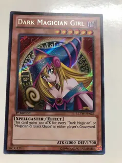 USA Seller Yugioh Dark Magician Girl LCYW-EN022 Secret Rare 1st Edition NM - Image 1