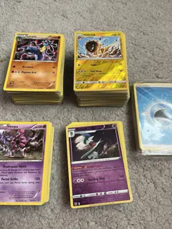 Huge Pokemon Cards Joblot Bundle X611 Cards Read Description - Image 3