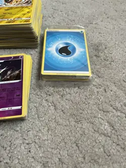 Huge Pokemon Cards Joblot Bundle X611 Cards Read Description - Image 4