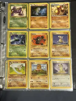 Pokemon TCG Binder 14 pages, good starter collection, Mixed Holo Lot 1996-2023 - Image 3