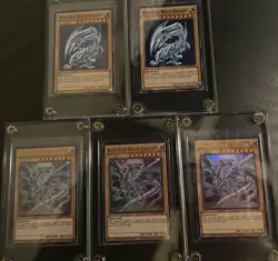 5 Blue Eyes White Dragon & 5 Dark Magician Pack Fresh M/NM Yu-Gi-Oh! Card Lot - Image 1