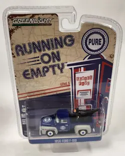 Greenlight Cards Selections Hollywood Running on Empty V-Dub Tokyo Torque Garage - Image 4