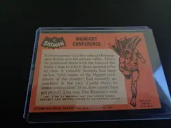 1966 Topps Batman Black Bat #4 The Bat Signal Vintage Trading Card-MINTY-LOOK - Image 2