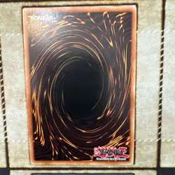 *** DARK MAGICIAN *** QUARTER CENTURY SECRET RARE (MINT) LC01-EN005 YUGIOH! - Image 2