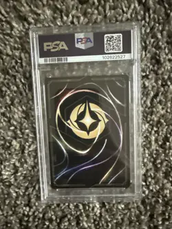 2023 DISNEY LORCANA THE FIRST CHAPTER ENCHANTED ALADDIN HEROIC OUTLAW PSA 10 - Image 2