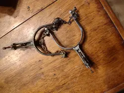Vintage pair of 1950s kids toy metal spurs cowboy single western decor - Image 3