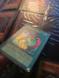 Yu-Gi-Oh! TCG Creature Swap Legacy of Darkness LOD-081 1st Edition - Image 2