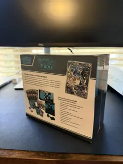 Pokemon Center Exclusive ETB Black Bolt - Image 3
