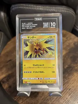 TAG Gem Mint 10 - Zapdos 012/032 Pokemon TCG Classic : Charizard Holo (Japanese) - Image 1