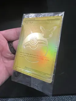 Sealed Trainer Poke Ball SWSH146 Gold Holo Promo Pokemon Card 25th Pokeball NM/M - Image 4