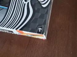 Pokemon TCG Black Bolt & White Flare Unova Victini Illustration Collection Box - Image 3