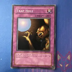 * Yu-Gi-Oh! - MP - Trap Hole SDY-027 (US Seller - Image 1