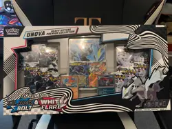NEW SEALED POKEMON UNOVA HEAVY HITTERS PREMIUM COLLECTION CARD GAME - Image 1