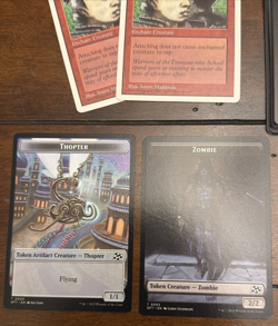 Lot of 200+ Magic The Gathering, tokens, Aetherdrift die, commons & uncommons - Image 4