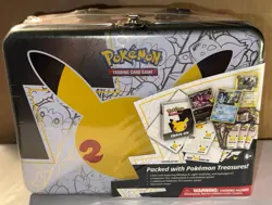 POKEMON TCG CELEBRATIONS 25TH ANNIVERSARY COLLECTOR'S TREASURE CHEST LUNCH BOX - Image 1
