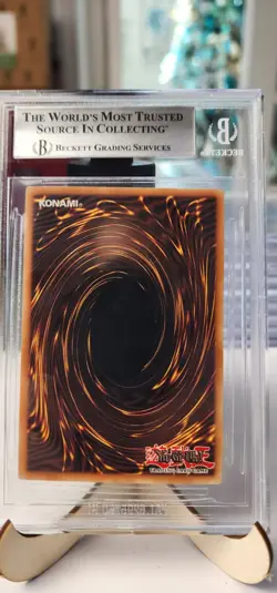 Beckett 8.5 Near Mint+ Injection Fairy Lily 1st Edition Yugioh Card #LOD-100 - Image 2