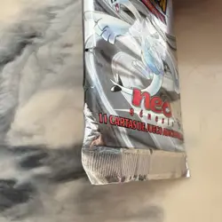 Pokemon Neo Genesis Spanish Booster Pack 1st Edition Lugia Wizards of the Coast - Image 4