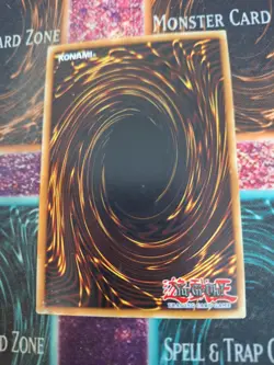 Yugioh Effect Veiler PGLD-EN036 Gold Rare 1st Edition Lightly Played - Image 4
